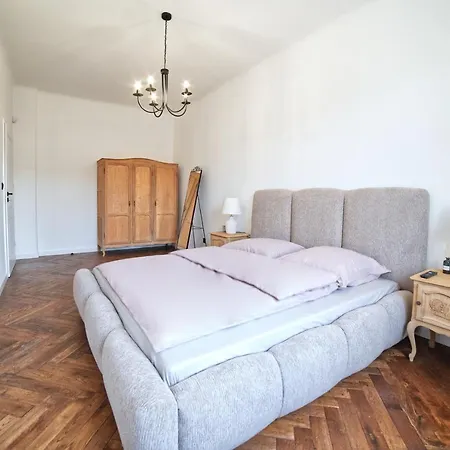 Marszalkowska Move In Premium No 1