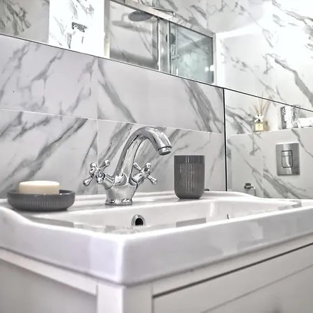 Marszalkowska Move In Premium No 1 * 바르샤바